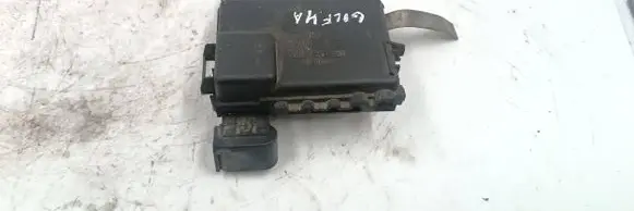 Volkswagen Golf IV Fuse module 1J0937550