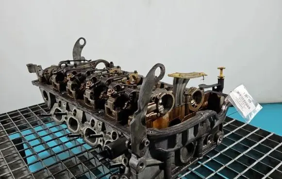 Engine head