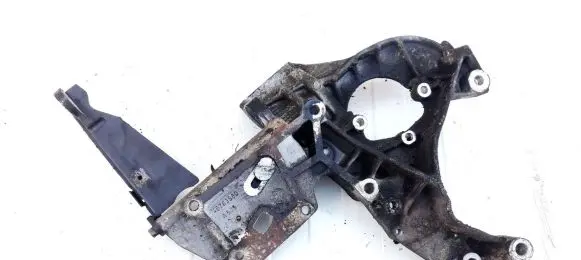 Alfa Romeo 156 Engine mounting bracket 46763580