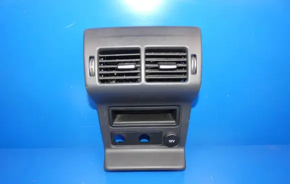 Jaguar F-Pace Rear air vent grill 