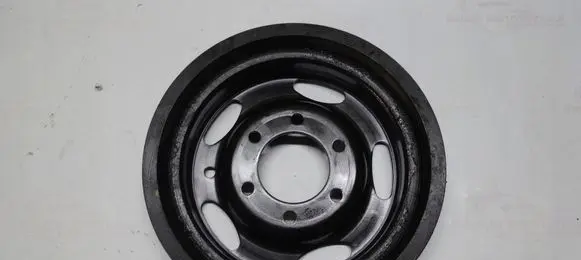 Opel Corsa D Crankshaft pulley 55571402