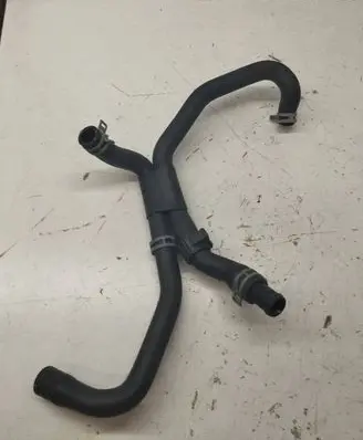 Audi A5 8T 8F Engine coolant pipe/hose 8K0819337A 130161