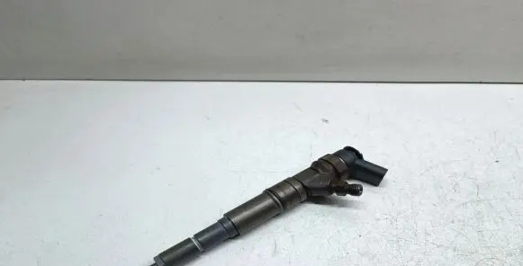 BMW X3 E83 Fuel injector 0445110216 7793836