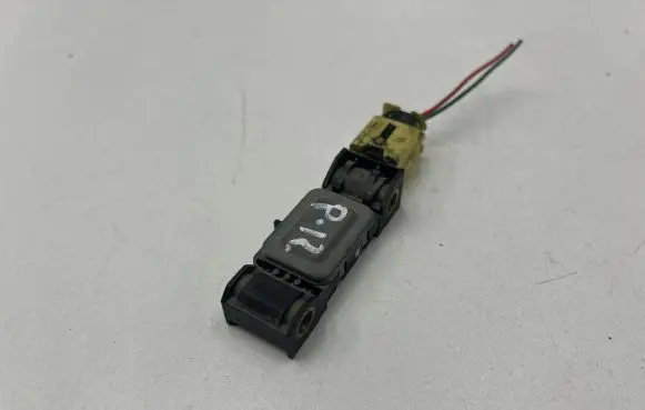 Nissan Note (E11) Airbag deployment crash/impact sensor 0285003019 YAAV602201XUU5 98830AV600