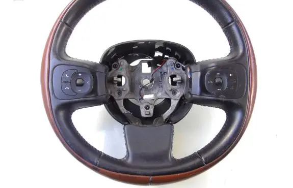 Fiat 500L Steering wheel 
