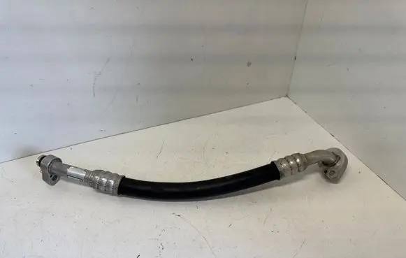 Porsche Cayenne (92A) Air conditioning (A/C) pipe/hose 7P5820744E