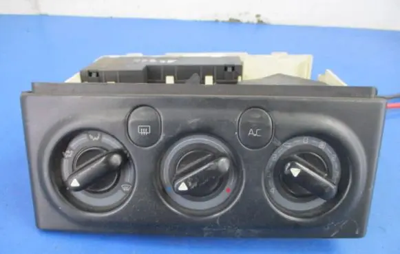 Renault Laguna I Climate control unit 9041703027