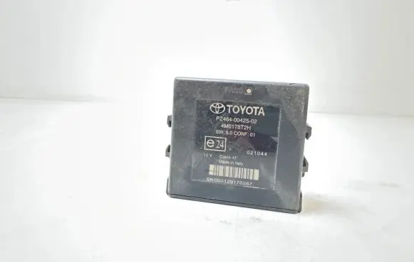 Toyota Auris 150 Parking PDC control unit/module PZ4640042502 021044 4M0178T2H