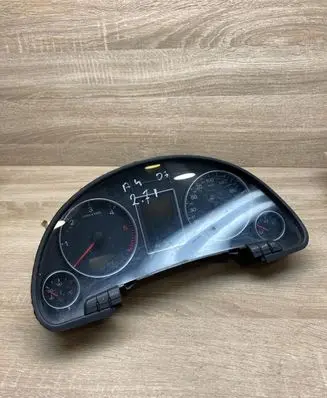Audi A4 S4 B7 8E 8H Speedometer (instrument cluster) 8E0920931P