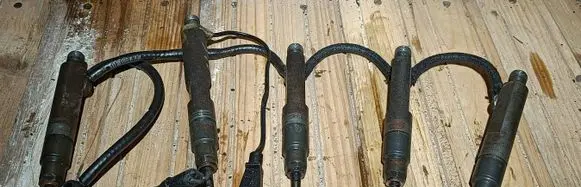 Fuel injector
