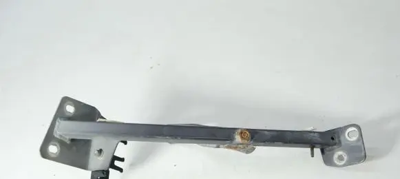 Audi A8 S8 D3 4E Fender mounting bracket