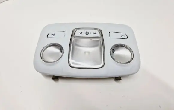 Peugeot 2008 I Rear seat light 96781444