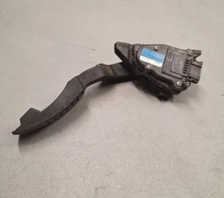 Renault Laguna II Accelerator throttle pedal 8200003392 6PV00811901