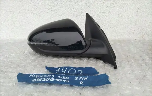 Hyundai i30 Front door electric wing mirror 87620G4041