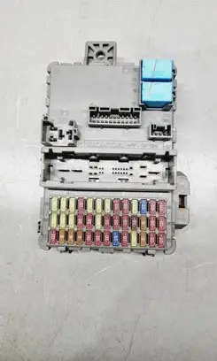 Honda CR-V Fuse module 38200TPAE12 38200TPAE120
