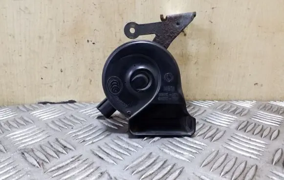 Volkswagen PASSAT B7 Horn signal 7N0951221A 3AA951182A