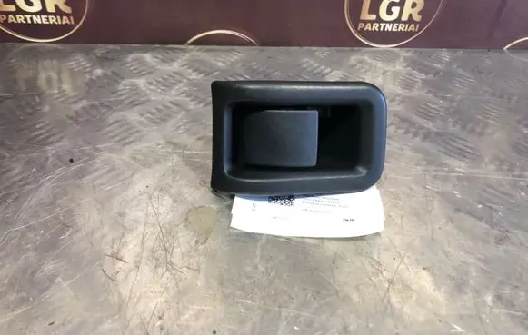 Volvo V70 Engine bonnet (hood) release handle 30779851
