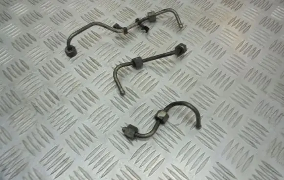 Chevrolet Captiva Fuel main line pipe