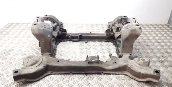 Suzuki Grand Vitara II Front subframe