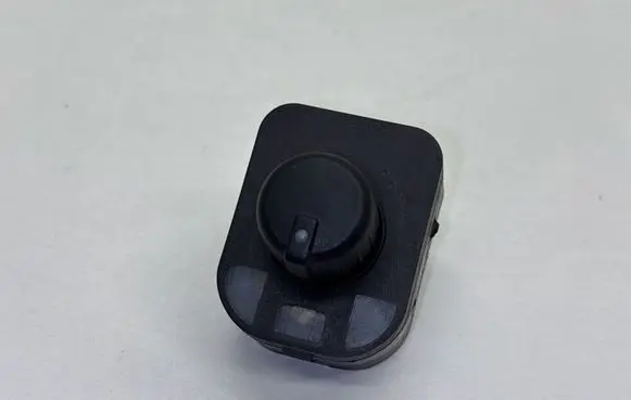 Audi A4 S4 B7 8E 8H Wing mirror switch 8E0959565