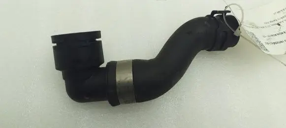 Mercedes-Benz B W246 W242 Engine coolant pipe/hose A6512000082