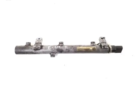 Mercedes-Benz E W211 Fuel main line pipe