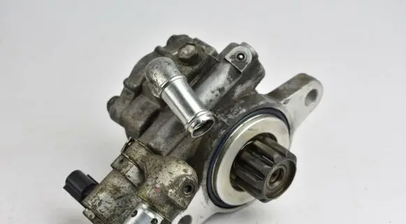 Toyota Land Cruiser (J150) Power steering pump 4431060550