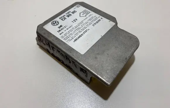 Skoda Octavia Mk1 (1U) Airbag control unit/module 1C0909605 5WK43121