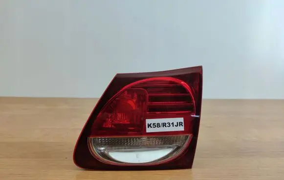 Lexus GS 300 350 430 450H Tailgate rear/tail lights