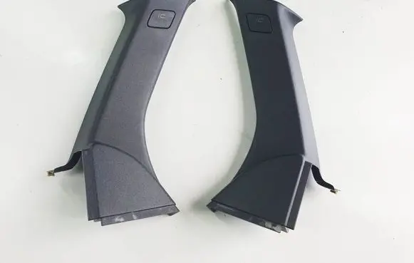 Volvo V50 (B) pillar trim (top) 