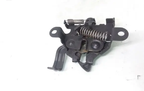 Toyota Yaris Engine bonnet/hood lock/catch 