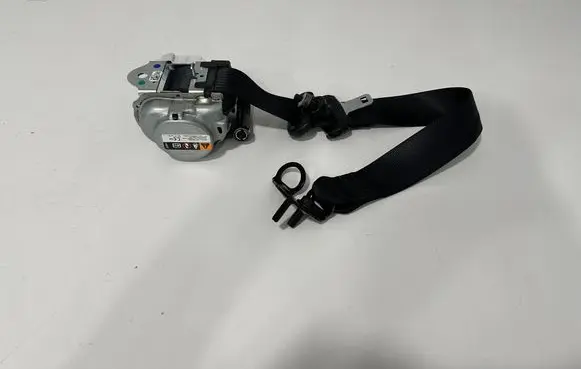 Ford F150 Rear seatbelt ML3B16611E51AB3JA6 ML3B16611E51 ML3B-16611E51