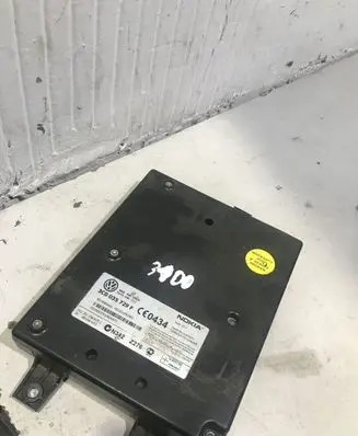 Volkswagen PASSAT B6 Phone control unit/module 3C0035729F