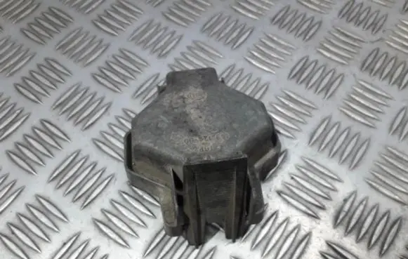 Headlight/headlamp dust cover