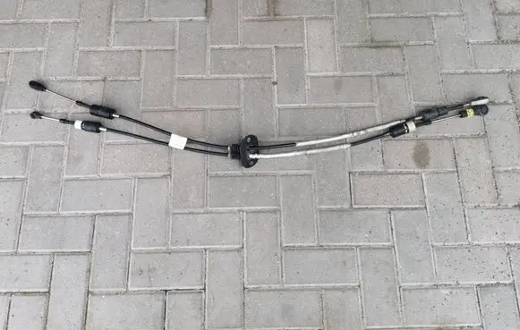 Volvo V40 Gear shift cable linkage 31367496