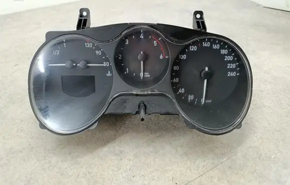 Seat Altea Speedometer (instrument cluster) 5P0920822E
