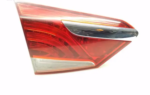 Hyundai i40 Tailgate rear/tail lights 924033Z000
