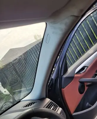 BMW X1 E84 (D) pillar trim (bottom)