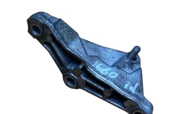 BMW 6 F12 F13 Fuel pump bracket 13517810698 7810698 24168110