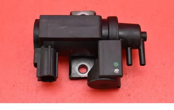 Toyota Avensis Verso Vacuum valve 25819-0R011