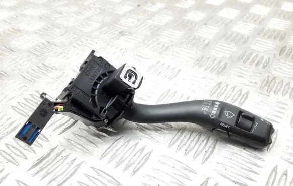 Audi A3 S3 A3 Sportback 8P Wiper control stalk 8P0953519E
