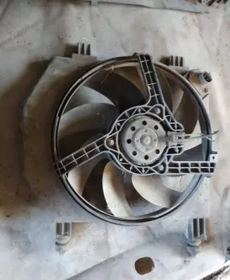 Ford Puma Radiator cooling fan shroud 96FB8146 8240196
