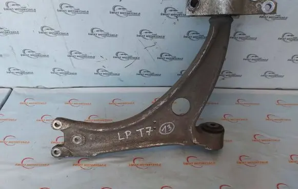 Audi Q3 8U Front lower control arm/wishbone 3C0407151H