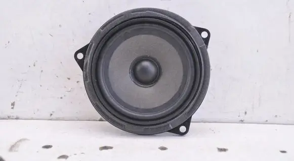 BMW 1 E81 E87 Front door speaker 9143232 65139143232