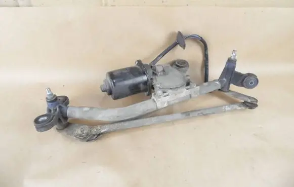 Chevrolet Spark Front wiper linkage 