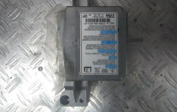 Honda CR-V Airbag control unit/module 77960skne813m1 77960-skn-e813-m1