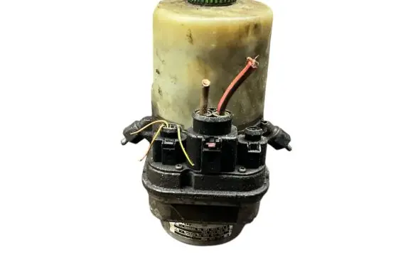 Volkswagen Polo V 6R Power steering pump 6R0423156
