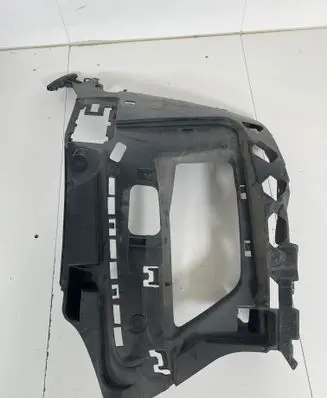 BMW M8 F91 F92 G14 G15 Front bumper mounting bracket 51118070761