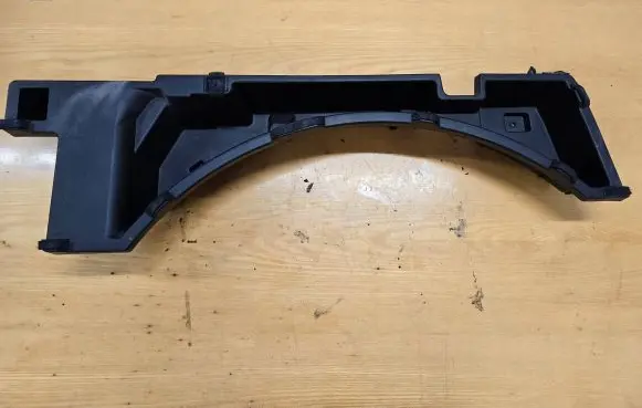 Mazda CX-7 Trunk/boot lower side trim panel EH44688E0