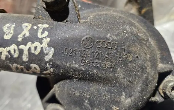 Thermostat/thermostat housing